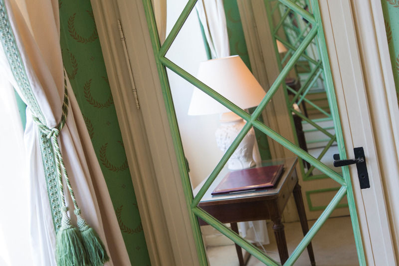 Hostellerie De La Poste - Les Collectionneurs Avallon Esterno foto